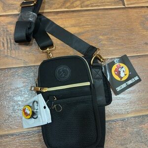 Black Buc-ee’s Crossbody Travel and Tumbler Bag. NWT